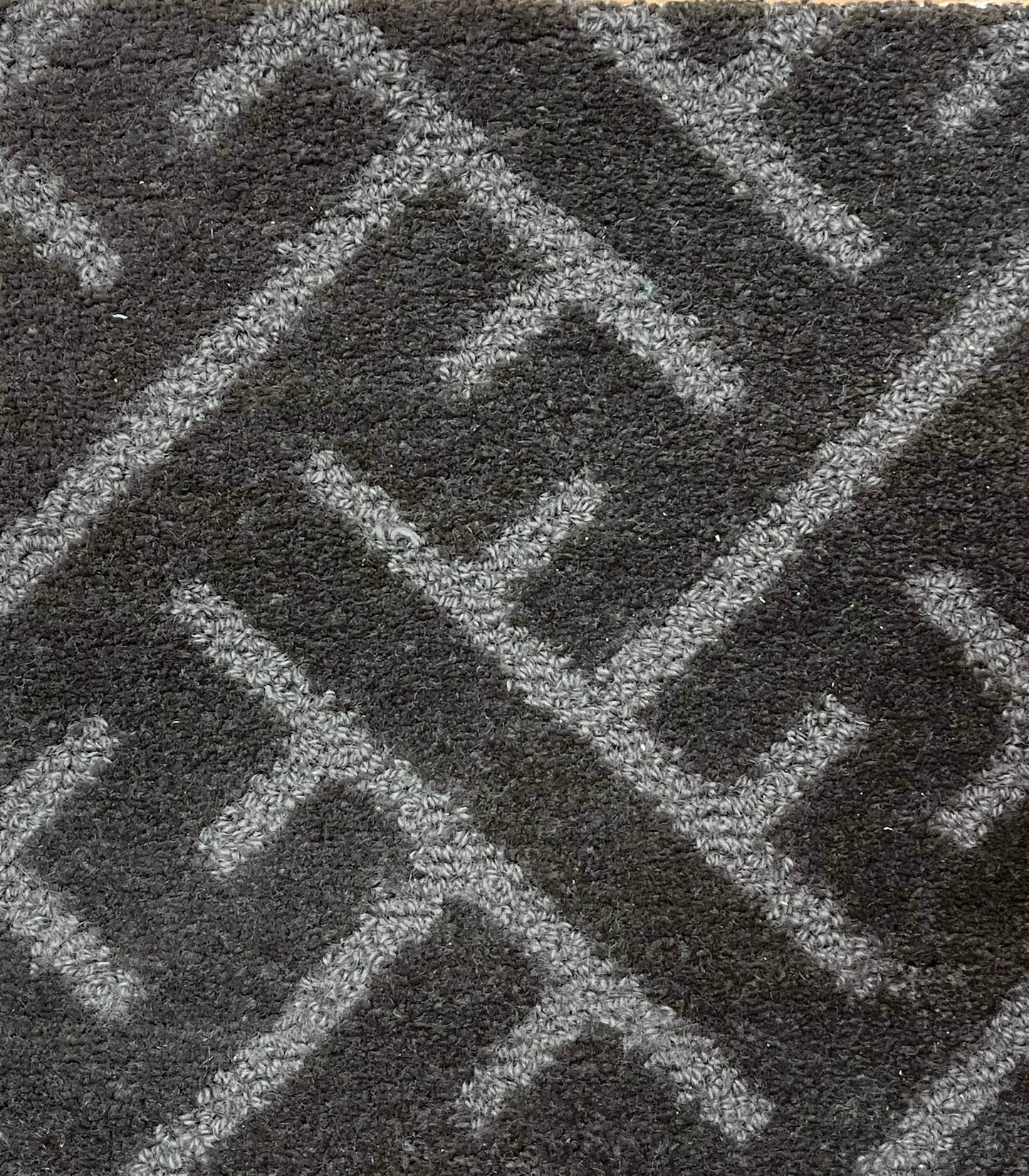 Custom 51121 6'x58' in New Zealand wool color